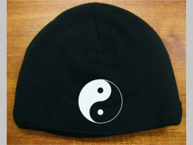 Jin Jang - Yin Yang čierna pletená čiapka stredne hrubá vo vnútri naviac zateplená, univerzálna veľkosť, materiálové zloženie 100% akryl